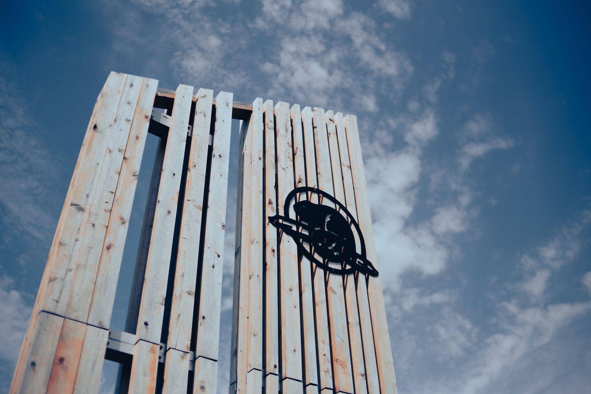 Essential Tips for Selecting and Installing Wood Panels with Confidence